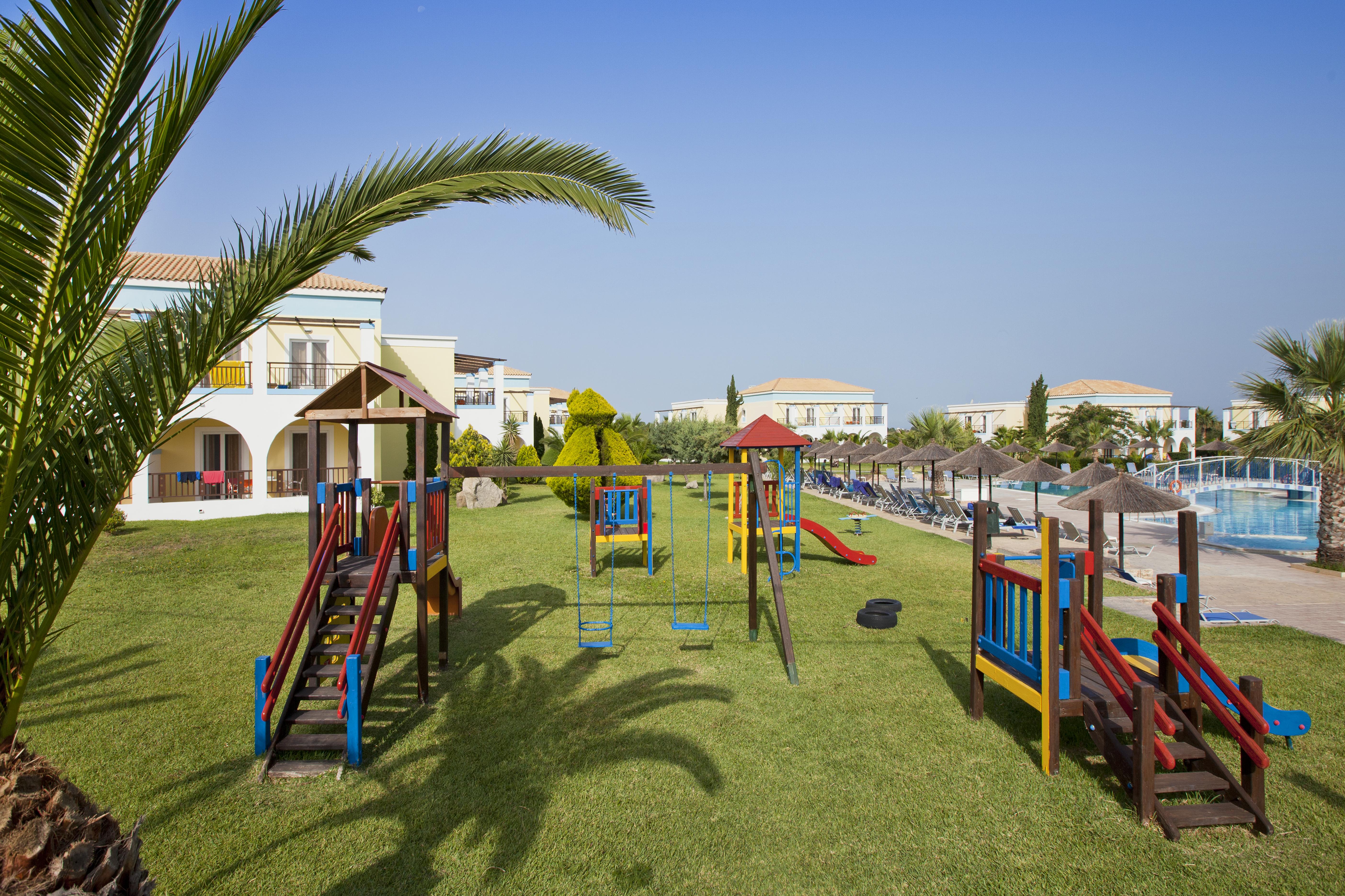 Corali Hotel Tigkaki  Ngoại thất bức ảnh