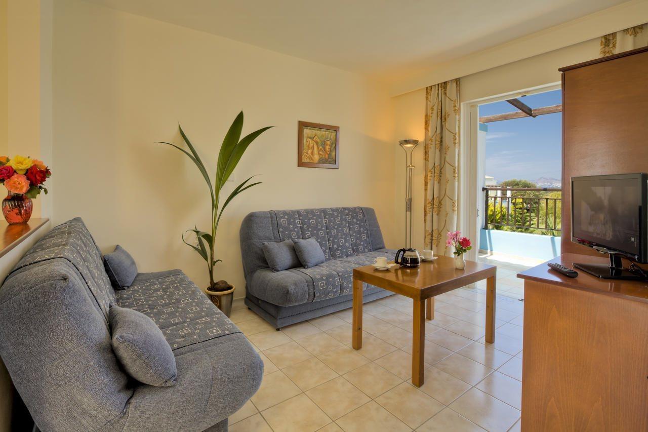 Corali Hotel Tigkaki  Ngoại thất bức ảnh